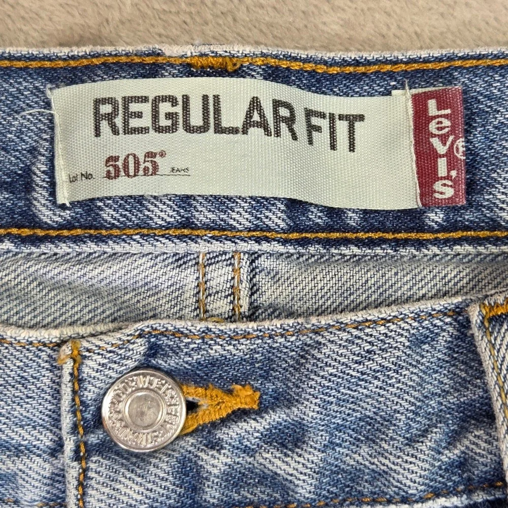 Levis good used